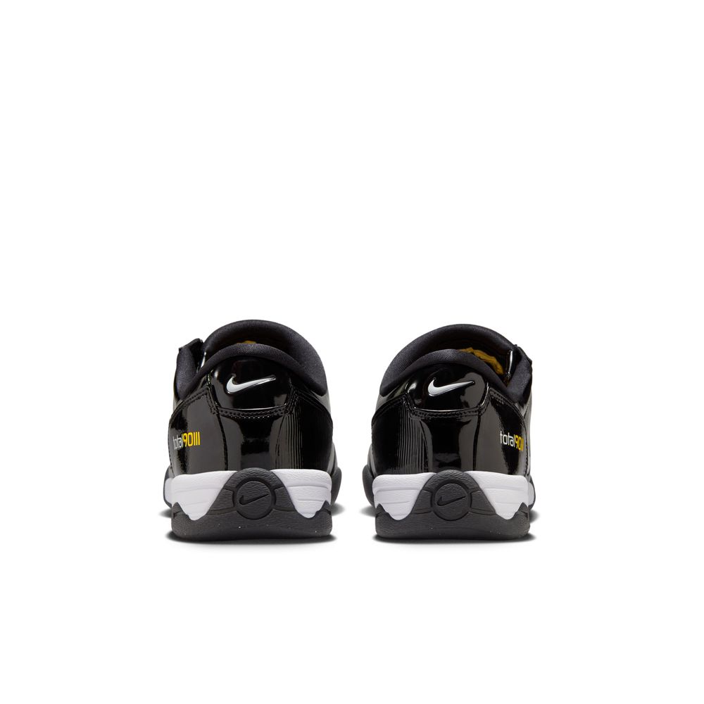 Nike Total 90 SP