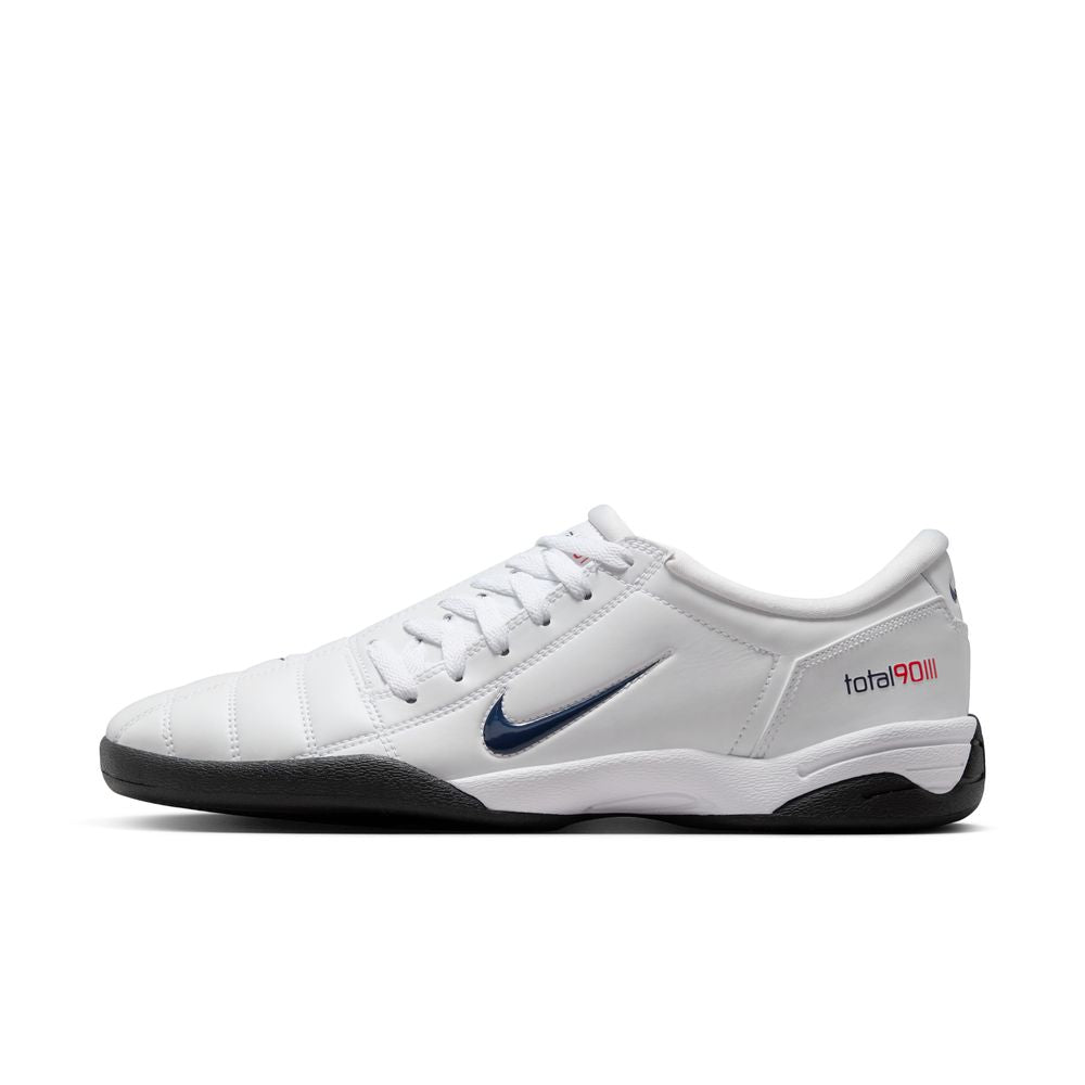 Nike Total 90